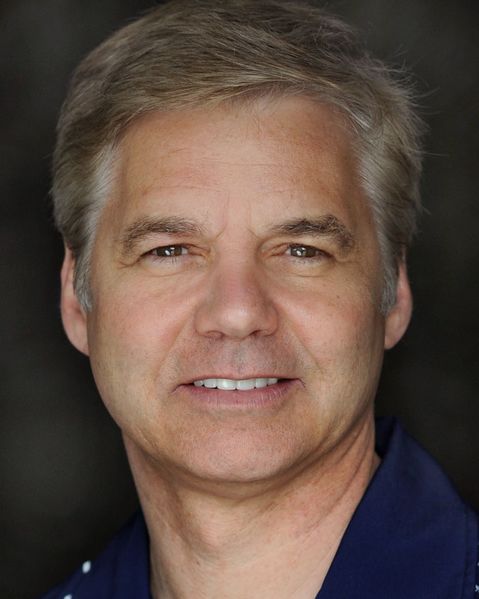 File:Mike Vezina.jpg